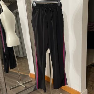 Women’s size large Scrubletics brand black scrub pants